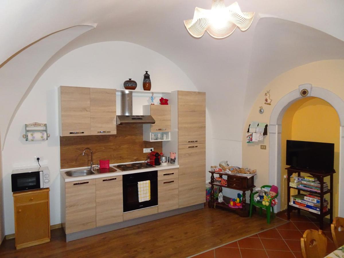 B&B San Valentino Giovo Exterior photo